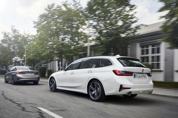 BMW Geneven autonäyttelyssä 2020