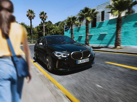 CAP-Group hankkii autokouluihinsa lähes sata BMW:n 1-sarjalaista