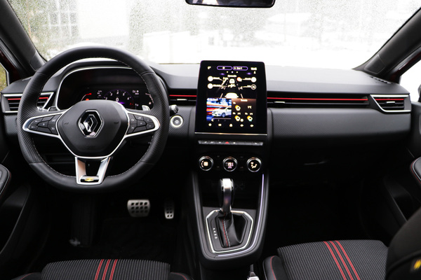 Renault Clio – Valtaisan vakuuttava pikkuranskis