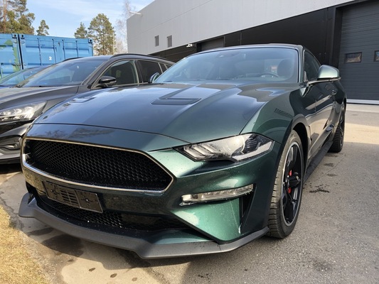 Ford Mustang juhlii syntymäpäiväänsä maailman myydyimpänä urheiluautona