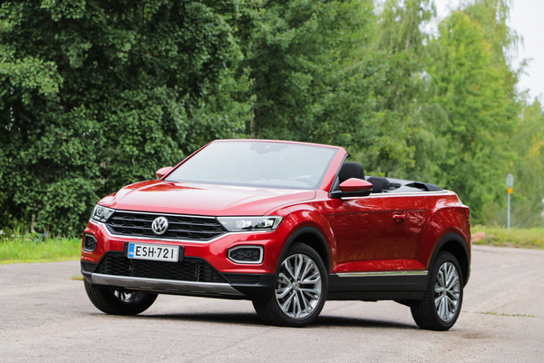 Volkswagen T-Roc Cabriolet – Katoton katumaasturi
