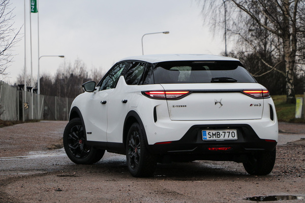 DS3 Crossback E-Tense – Luksusta sähköllä DS3 Crossback E-Tense – Luksusta sähköllä
