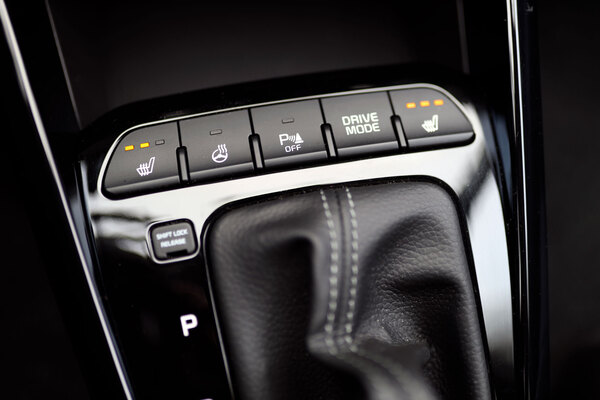 Kia Rio - Suosikki kevythybridinä