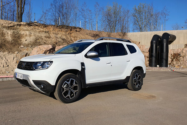 Dacia Duster - Huonon tien taitaja