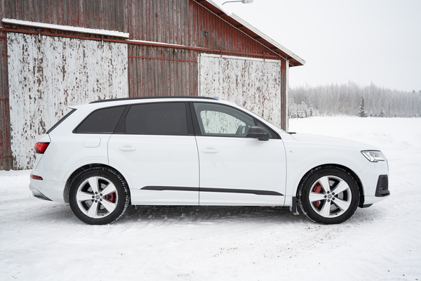 Audi Q7 TFSI e – Eko-järkäle