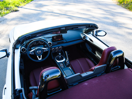 Mazda MX-5 – Synttärilahjaksi lisää tehoa