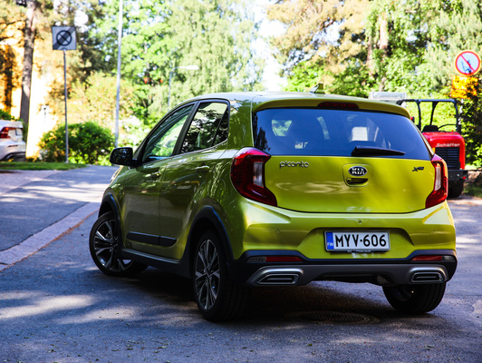 Kia Picanto X-Line – Pikkuauto täynnä varusteita