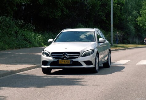 Tilava perheauto vaivattomalla ylläpidolla - mitä on tarjolla 40 000 euron budjettiin?