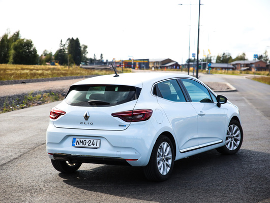 Renault Clio E-TECH Hybrid – Pihistelevä puolihybridi