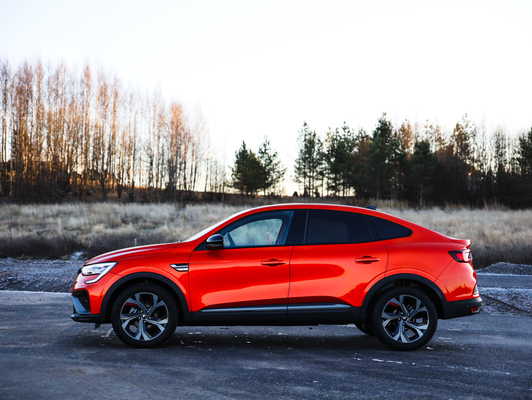 Renault Arkana – Muotovalio–SUV