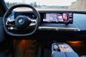 BMW iX - Monella tapaa erinomainen auto