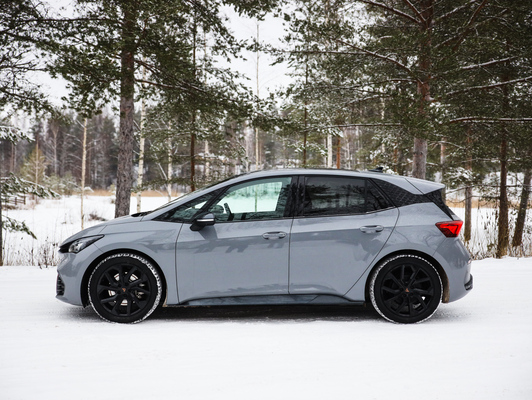 Cupra Born – ID.3:n komeampi velipuoli