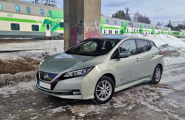 Polttoaineen hinnannousu näkyy Nettiautossa - näillä sähköautoilla on kovin kysyntä