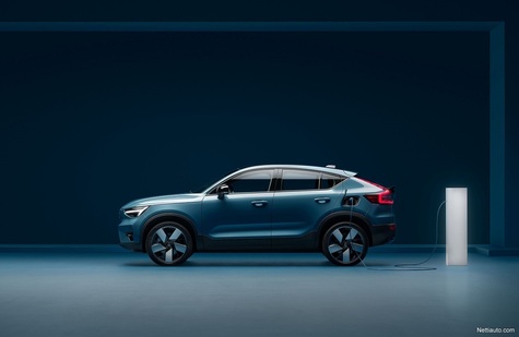 Volvojen kokonaispäästöt vertailussa: miten XC40 pärjää sähköisille malleille?