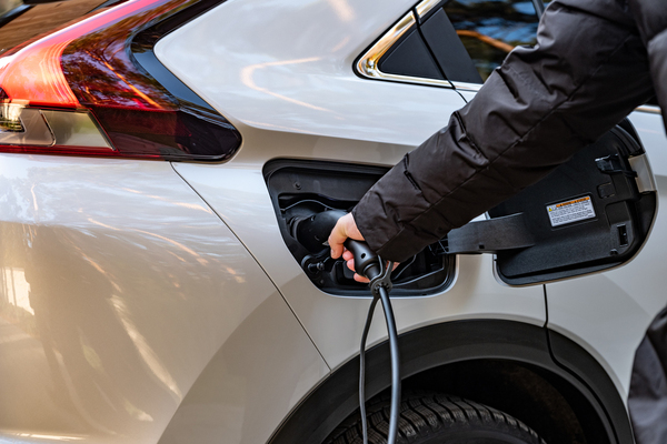 Toivotko uutta lataushybridiä ilman pitkittyneitä toimitusaikoja?