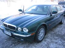 Tyypit: Jaguar XJ8