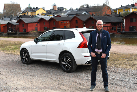 Lisää huolettomuutta, vähemmän päästöjä - Tommi hankki hybridi-Volvon yksityisleasingilla