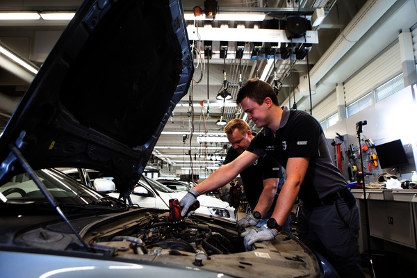 Lähes uudenveroinen Volvo kattavalla takuulla - ja ilman odottelua