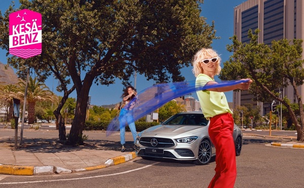 Osaatko sähköautoilun aakkoset? Mercedes-Benz kokosi kattavan paketin perustiedoista