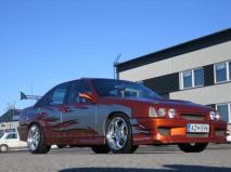 Tyypit: Opel Omega 3000 24V Tyypit: Opel Omega 3000 24V