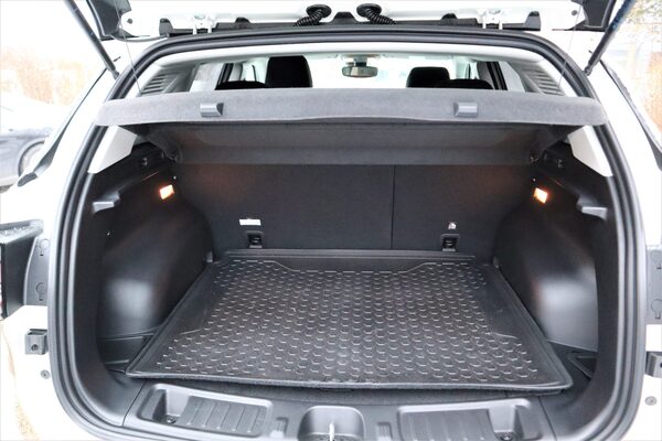 Hybridivoimaa katumaasturiluokkaan -	Jeep Compass PHEV 4xe Trailhawk