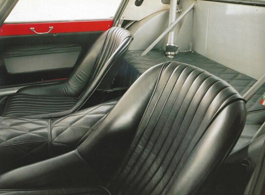 Väärennystehtailua, mystinen kuolema, vankilatuomio... Ferrari 250 GTO:n historia on villejä käänteitä täynnä