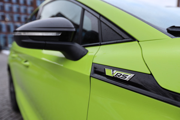 Skoda Enyaq RS Coupé iV - Sporttia sähköautoon