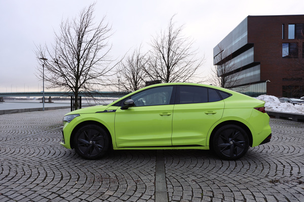 Skoda Enyaq RS Coupé iV - Sporttia sähköautoon