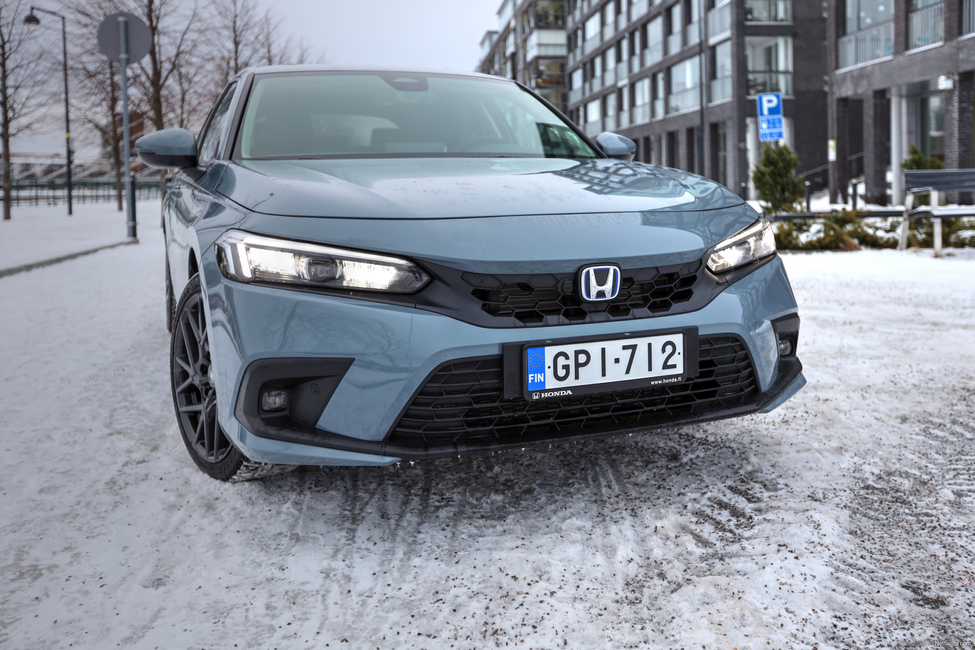 Honda Civic Hybrid - Luokkaloikka meni ohi suomalaisilta?