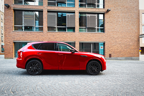 Mazda CX-60 e-Skyactiv D - Vetohommia ja pitkää siivua kuutoskoneella