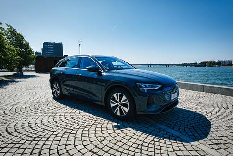 Audi Q8 e-tron Progress - Iso sähköauto kohtuullisella panoksella
