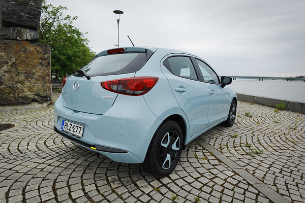Mazda2 - kaupunkiauto kohtuullisella panoksella Mazda2 - kaupunkiauto kohtuullisella panoksella