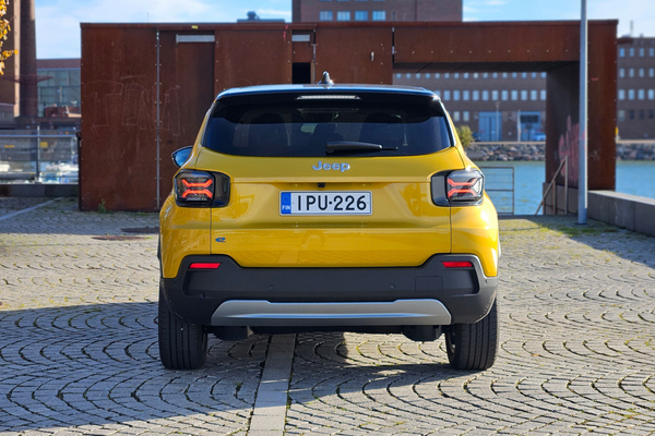 Jeep Avenger - näppärä kaupunkien crossover Italiasta