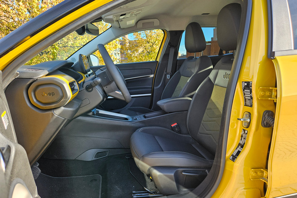 Jeep Avenger - näppärä kaupunkien crossover Italiasta