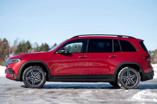 Koeajo: Mercedes-Benz EQB 300 – Kokoaan suurempi ja viimeisen päälle laadukas