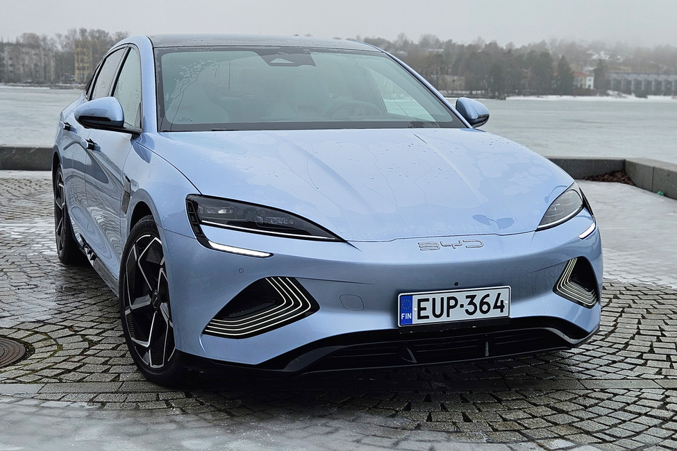 Koeajo: BYD Seal - Sporttinen sähkösedan Kiinasta