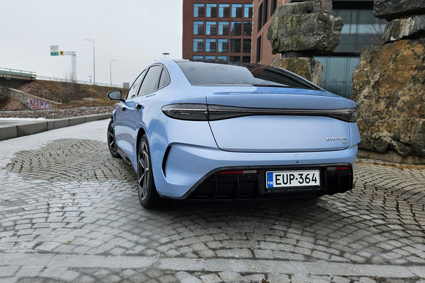 Koeajo: BYD Seal - Sporttinen sähkösedan Kiinasta