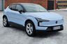Koeajo: Volvo EX30 - Pieni sähköauto rekisteröintien kärkeen
