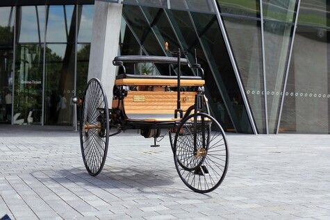 Koeajo: Benz Patent-Motorwagen - Kuluttaa enemmän vettä kuin bensiiniä