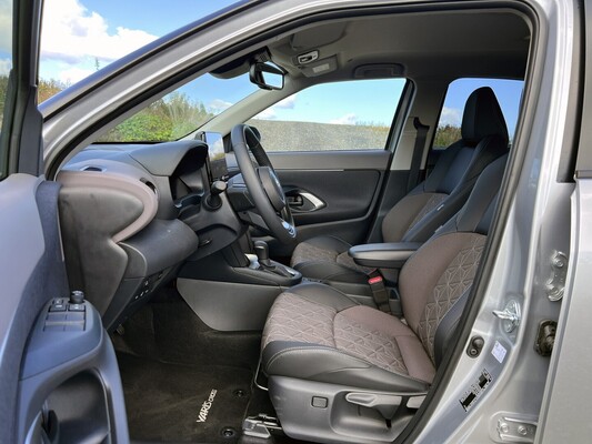 Toyota Yaris Cross - Facelift toi tehoa ja turvallisuutta