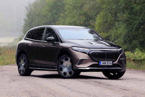 Koeajo: Mercedes-Maybach EQS on kuin pyörillä kulkeva loistojahti