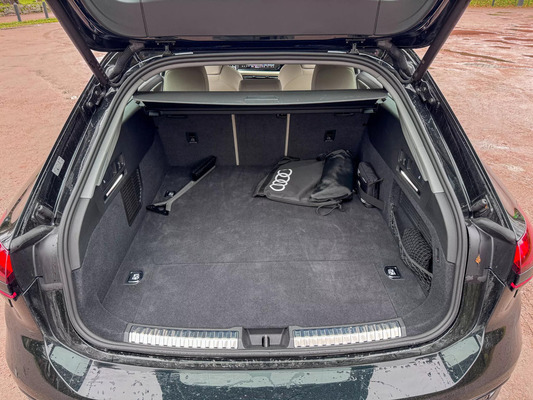 Koeajo: Audi A6 Avant e-hybrid peittoaa katumaasturit ajettavuudellaan