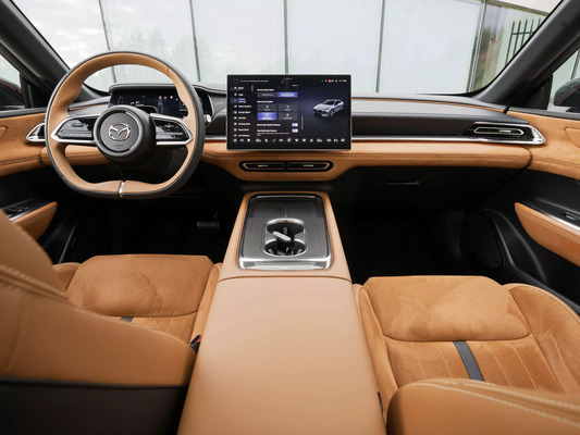 Koeajo: Mazda 6e yllättää hyvässä ja pahassa Koeajo: Mazda 6e yllättää hyvässä ja pahassa