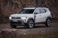 Koeajo: Dacia Duster 155 Hybrid - edullinen katumaasturi saa lisää potkua