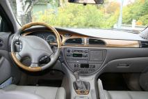 Tyypit: Jaguar S-Type