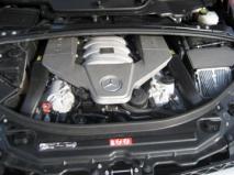 Tyypit: Mercedes-Benz R63 AMG