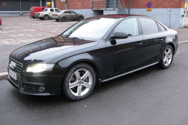 Tyypit: Audi A4 quattro