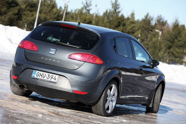 Seat Leon Cupra: Sportin sisään piilotettu perheauto