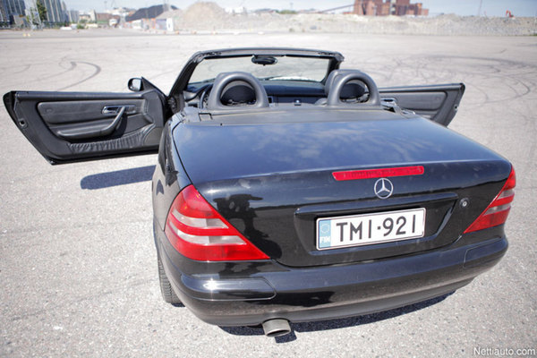 Tyypit: Mercedes-Benz SLK: Rauhallinen roadster