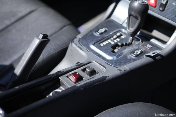 Tyypit: Mercedes-Benz SLK: Rauhallinen roadster